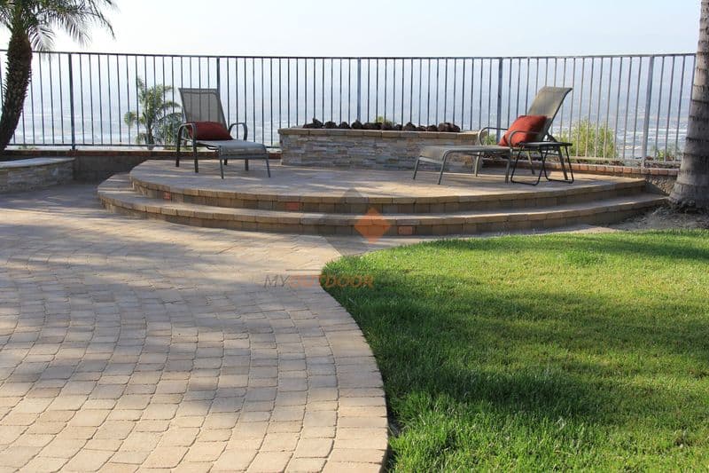 Kingdom cobble sandstone patio pavers in Orange County